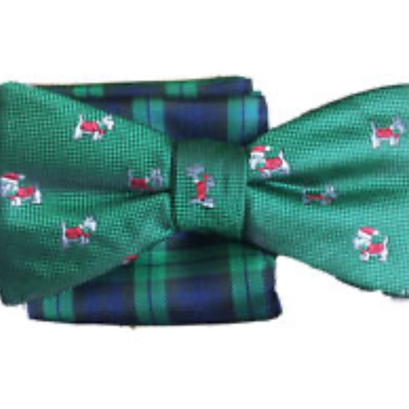 Knotty and nice dog holiday bow toe and pocket square - Picture 2 of 3